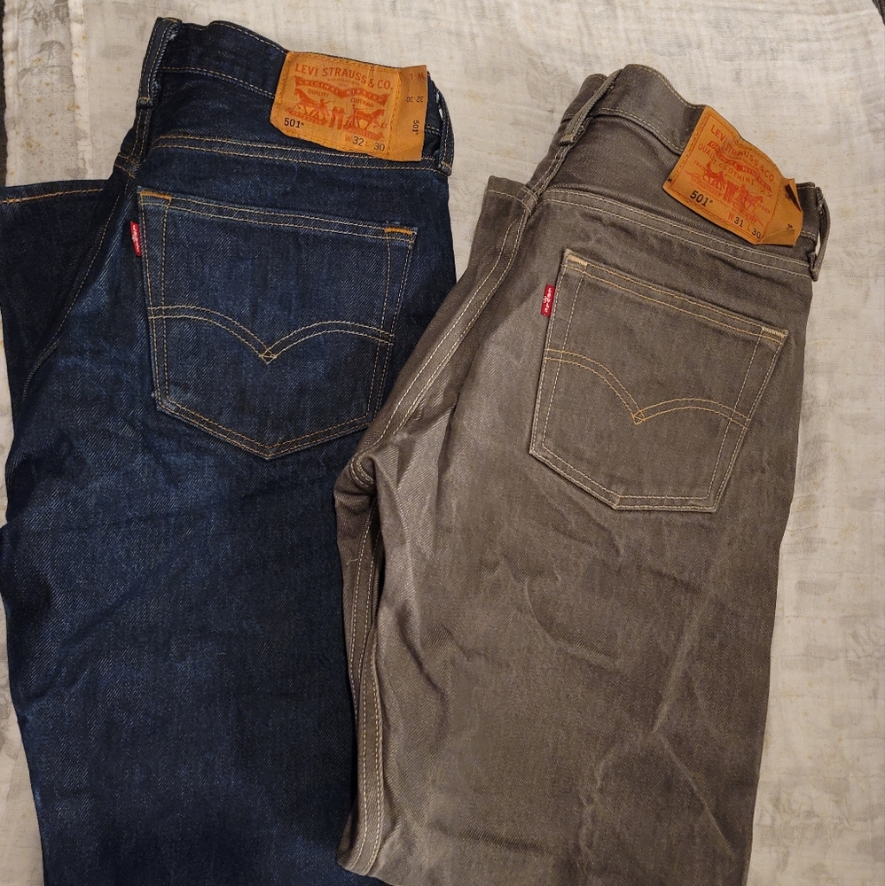 Levis 501 2 pairs bundle